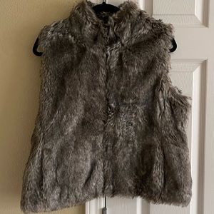 Banana Republic Dark Brown Faux Fur Vest (size M)